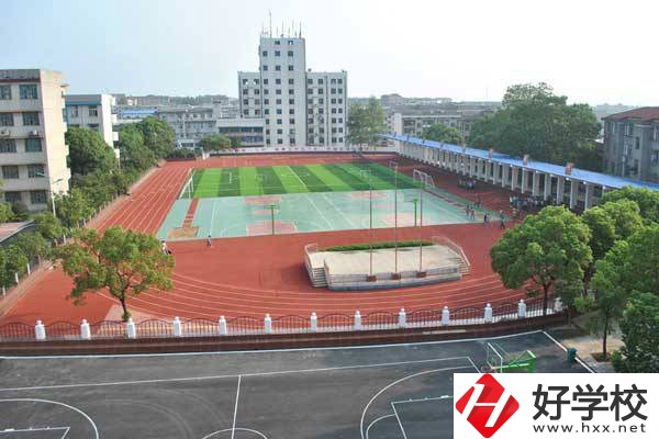 株洲市淥口區(qū)職業(yè)中等專業(yè)學(xué)校辦學(xué)條件怎么樣？