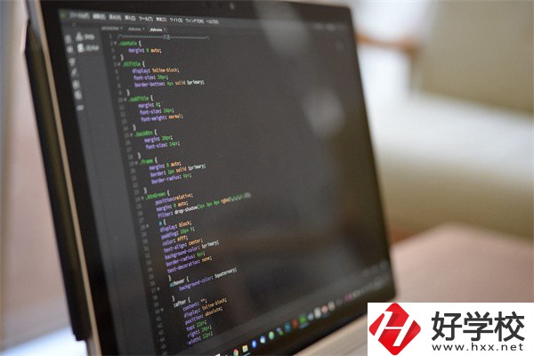 祁陽(yáng)縣職業(yè)中專有哪些比較好的專業(yè)？