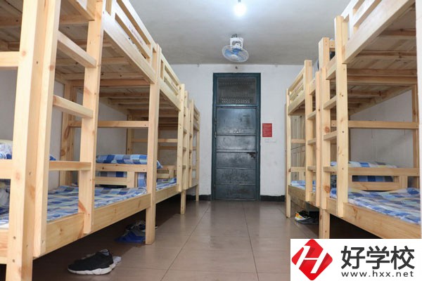 長(zhǎng)沙航天學(xué)校環(huán)境如何？有哪些辦學(xué)優(yōu)勢(shì)？