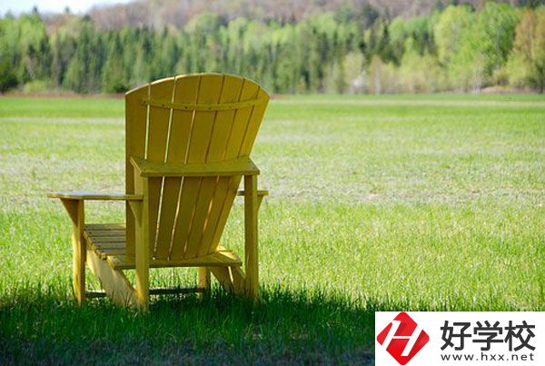 初中畢業(yè)讀郴州市第一職業(yè)中專，就業(yè)前景如何？