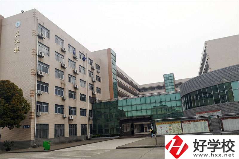 澧縣職業(yè)中專學(xué)校怎么樣？值得去讀嗎？