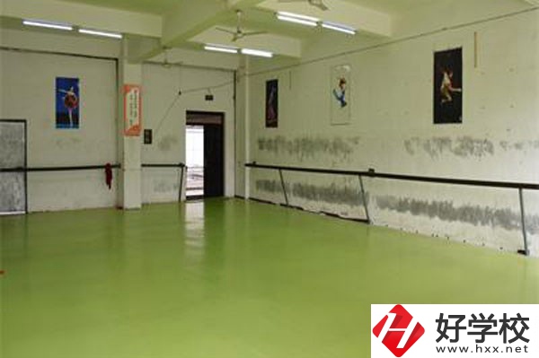 張家界旅游學(xué)校怎么樣？有哪些辦學(xué)優(yōu)勢？