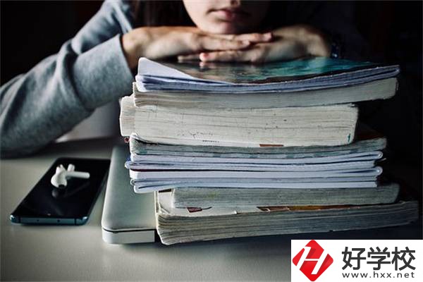 湖南初中畢業(yè)選3+2還是3+3？有五年制大專推薦嗎？