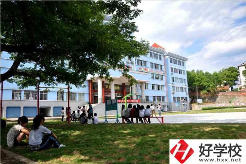 炎陵縣職業(yè)技術(shù)學校辦學條件好嗎？有何辦學特色？