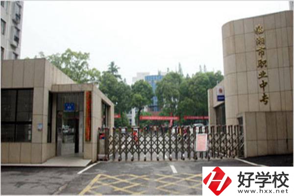岳陽(yáng)本科率高的中職學(xué)校有哪些？中職生升大學(xué)容易嗎？