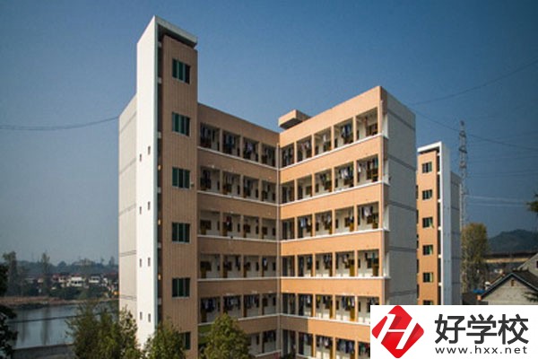 懷化重點職高有哪些？職高有什么優(yōu)點？
