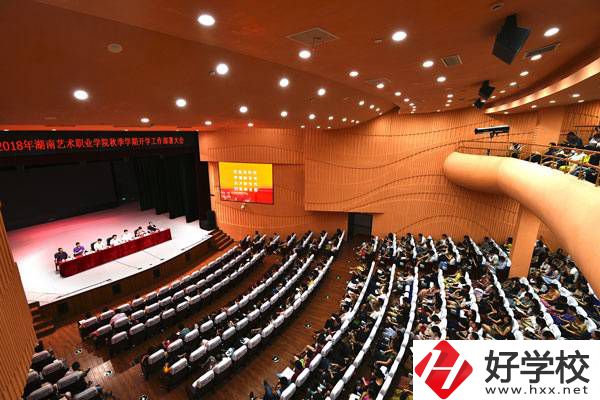 湖南初中生可以上公辦大專(zhuān)嗎？中職生上大專(zhuān)要求高嗎？