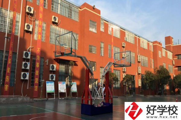 長沙市英藍中等職業(yè)學(xué)校怎么樣？有哪些優(yōu)勢？