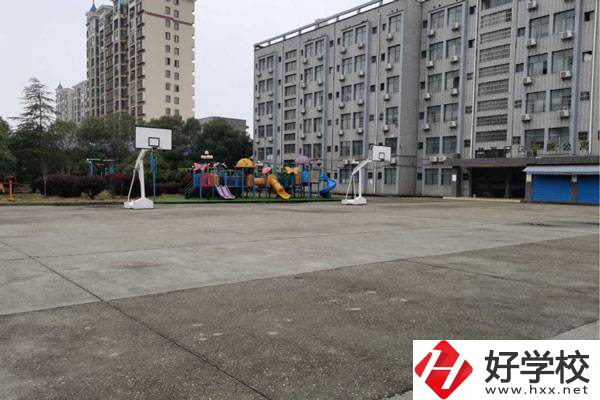 益陽(yáng)電腦美術(shù)職業(yè)學(xué)校怎么樣？開(kāi)設(shè)了哪些專(zhuān)業(yè)？