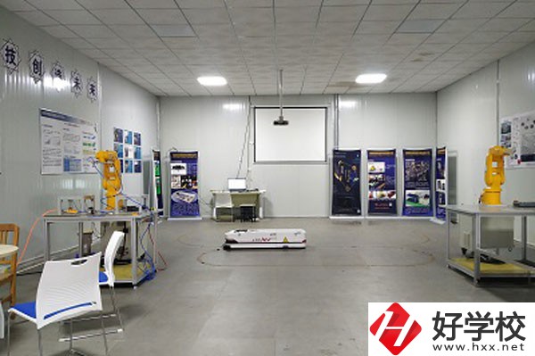 岳陽市建設(shè)科技職業(yè)技術(shù)學(xué)校專業(yè)情況如何，有哪些辦學(xué)特色?