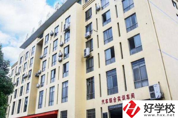 益陽市第一職業(yè)中專學校是重點學校嗎？升學率高嗎？