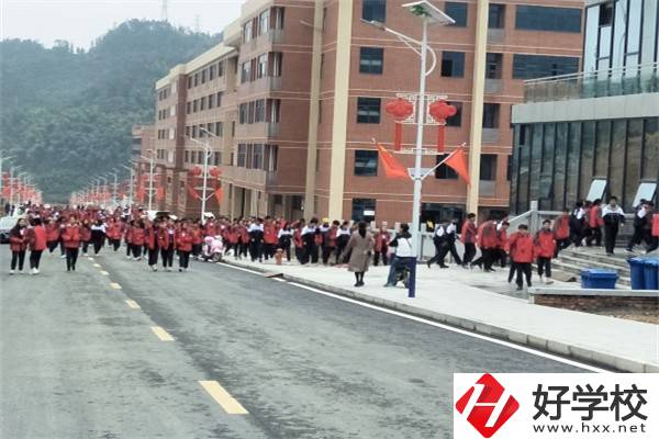 益陽有哪些公辦職高？學(xué)費(fèi)多少？