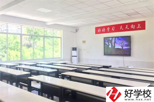 長(zhǎng)沙有什么衛(wèi)校？學(xué)校條件怎么樣？
