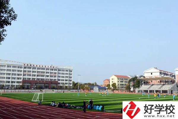岳陽(yáng)縣職業(yè)中等專業(yè)學(xué)校有哪些專業(yè)？師資力量如何？