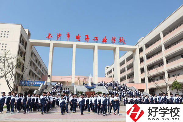 長(zhǎng)沙可以學(xué)電子商務(wù)專業(yè)的中職學(xué)校有哪些？