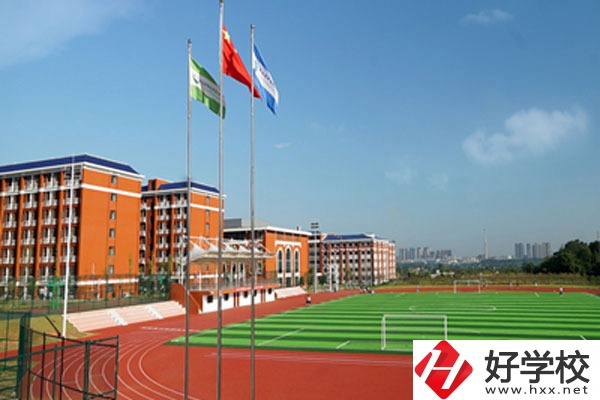 湖南醫(yī)藥職業(yè)中專有哪些招生專業(yè)，報(bào)考要求是什么？