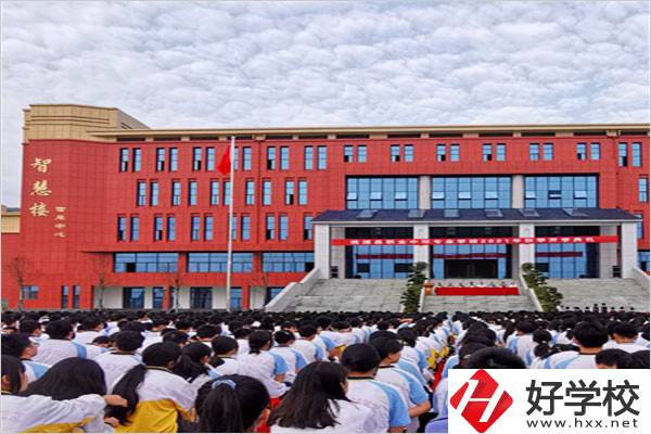 桃源縣職業(yè)中專學校位置在哪里？校園環(huán)境怎么樣？