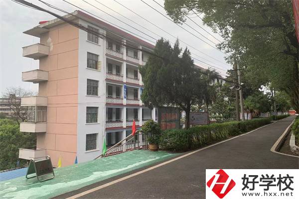 株洲英泰軟件工程技術(shù)學(xué)校在哪里？辦學(xué)條件怎樣？