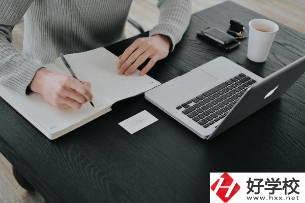 株洲人工智能職業(yè)技術(shù)學(xué)校師資如何？有什么辦學(xué)特色？