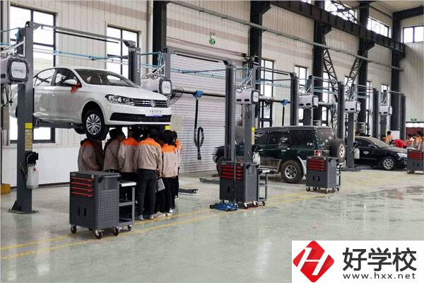 婁底市哪所技校比較好？有哪些專業(yè)？