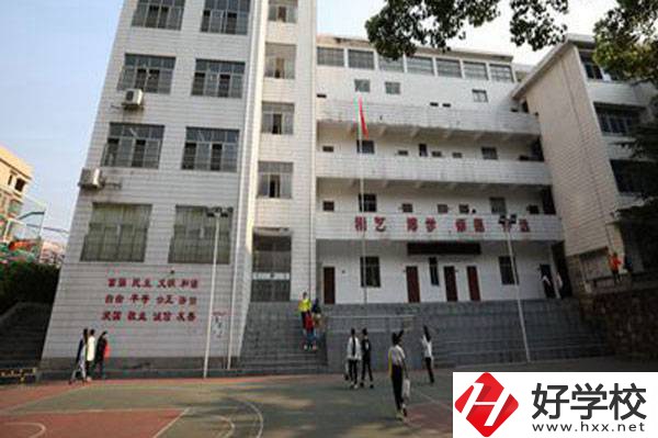想在衡陽讀中專的藝術(shù)生，可以看看這兩所學(xué)校