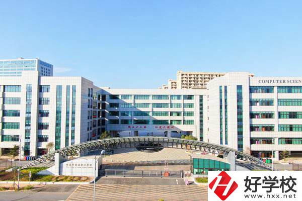 長沙有可以推薦的民辦五年制大專嗎？有什么優(yōu)勢？