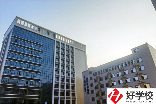 湖南智云技工學(xué)校怎么樣？有什么優(yōu)勢？