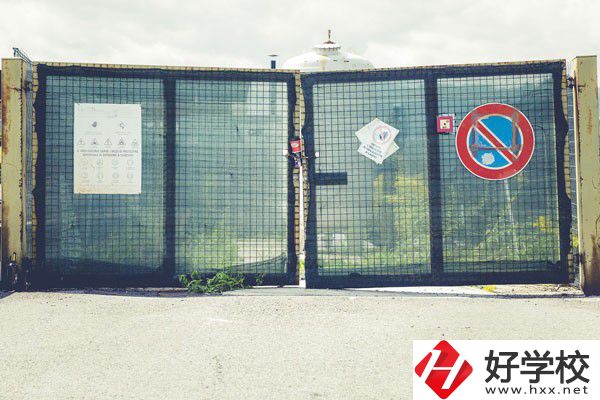 湖南華航鐵路科技技工學(xué)校校園管理如何？