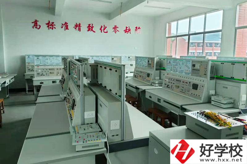 洪江市職業(yè)中專學(xué)校怎么樣？有哪些專業(yè)？