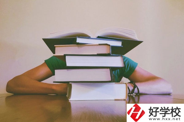 長(zhǎng)沙高新技術(shù)工程學(xué)校的專業(yè)有哪些？教學(xué)模式有哪些？