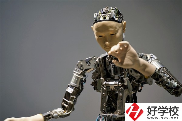 長沙中職最好找工作的專業(yè)有哪些？就業(yè)前景如何？