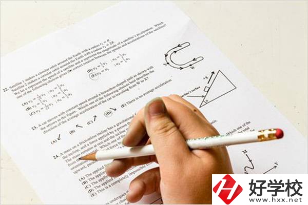 湖南職業(yè)高考簡單嗎？考試都考些什么內(nèi)容？