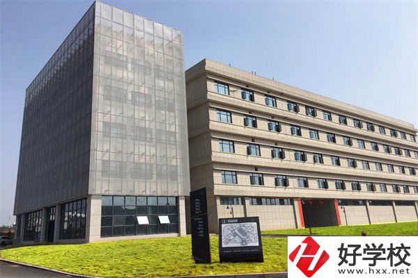株洲有哪些技校？辦學(xué)條件怎么樣？