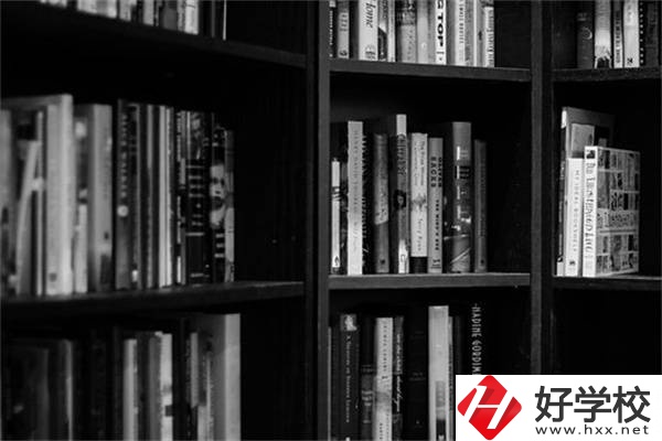 湖南初中畢業(yè)選3+2還是3+3？有五年制大專推薦嗎？