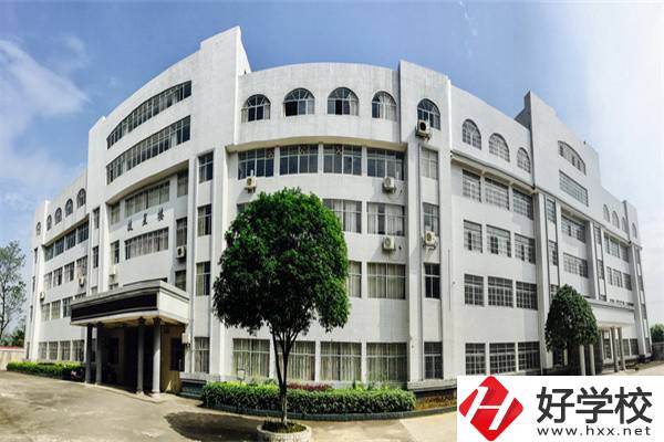 婁底市最好的公辦中專是哪所？有什么辦學(xué)特色？
