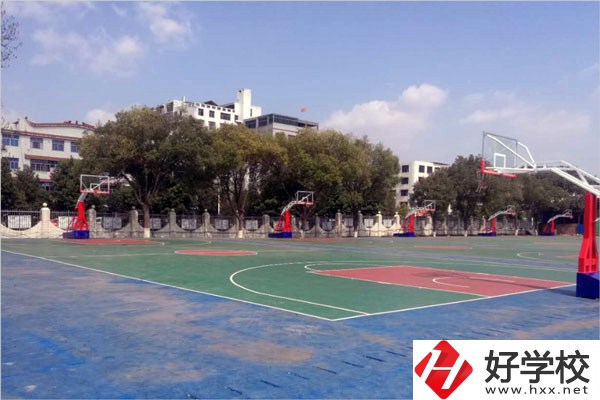永州東安縣哪所職高學(xué)校比較好？