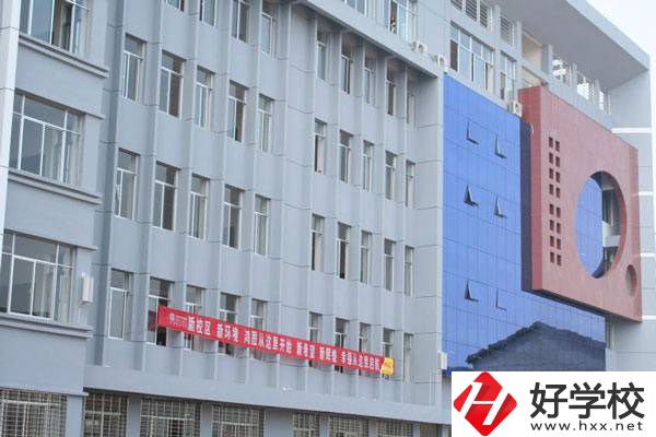 張家界排名前五的中職學校？中職生就業(yè)怎么樣？