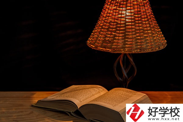 湘南船山技工學(xué)校好不好？環(huán)境怎么樣？