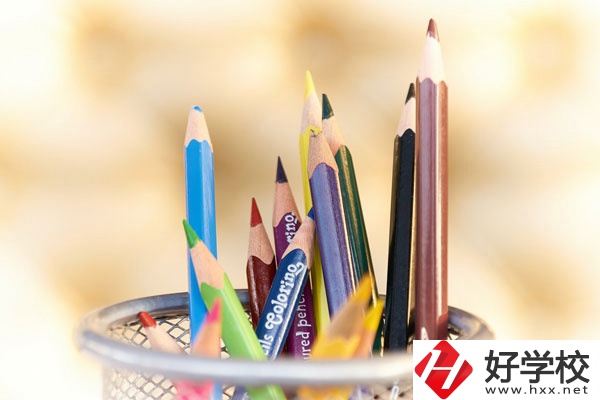 湖南省祁陽(yáng)師范學(xué)校好不好？宿舍壞境怎么樣？