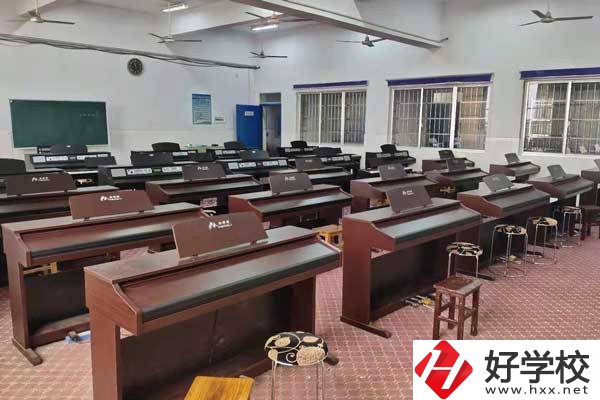 岳陽市第一職業(yè)中等專業(yè)學(xué)校怎么樣？得過哪些榮譽(yù)？