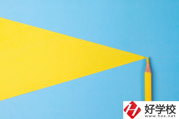 湖南省祁陽師范學(xué)校好不好？宿舍壞境怎么樣？
