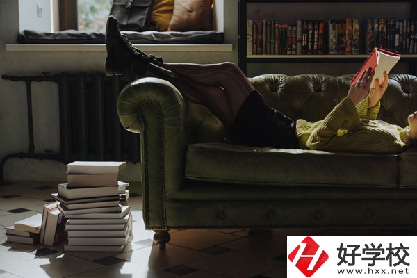 衡山明星體育藝術(shù)中等專業(yè)學校好不好？