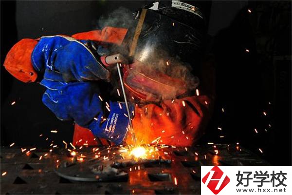 郴州有學電焊專業(yè)的學校嗎？就業(yè)薪資高嗎？