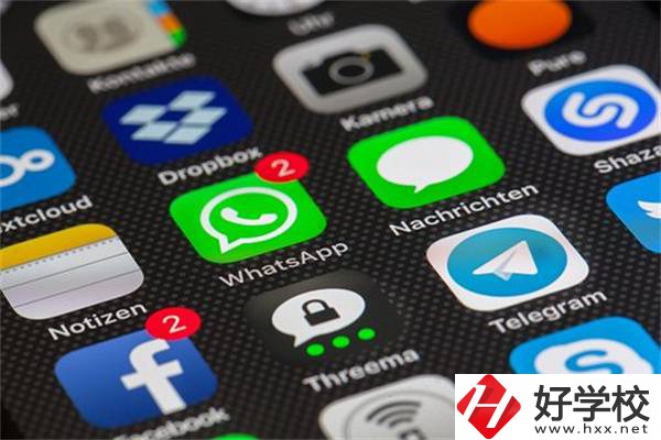 湖南職校學(xué)什么專業(yè)更好就業(yè)？職校生真的容易就業(yè)嗎？