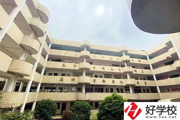 UI設(shè)計學(xué)什么？長沙有學(xué)這一專業(yè)的中職學(xué)校嗎？