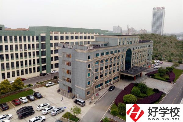 婁底技師學(xué)院怎么樣？有哪些專(zhuān)業(yè)？