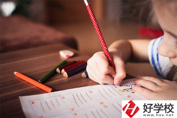 永州職高的分?jǐn)?shù)線是多少？成績(jī)很差能讀職高嗎？