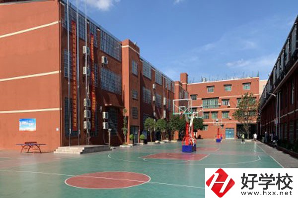 長沙市英藍中等職業(yè)學校怎么樣？有沒有官網(wǎng)？