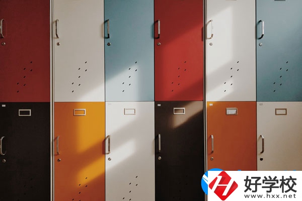 株洲最好的職業(yè)學(xué)校是哪個(gè)？宿舍怎么樣？