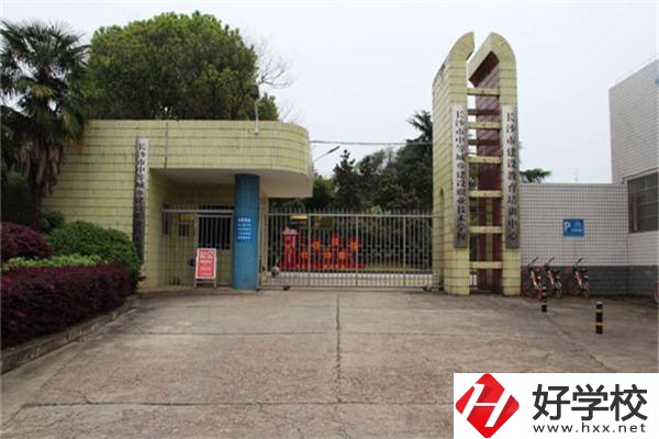 長(zhǎng)沙市中等城鄉(xiāng)建設(shè)職校有什么專業(yè)？就業(yè)率多少？